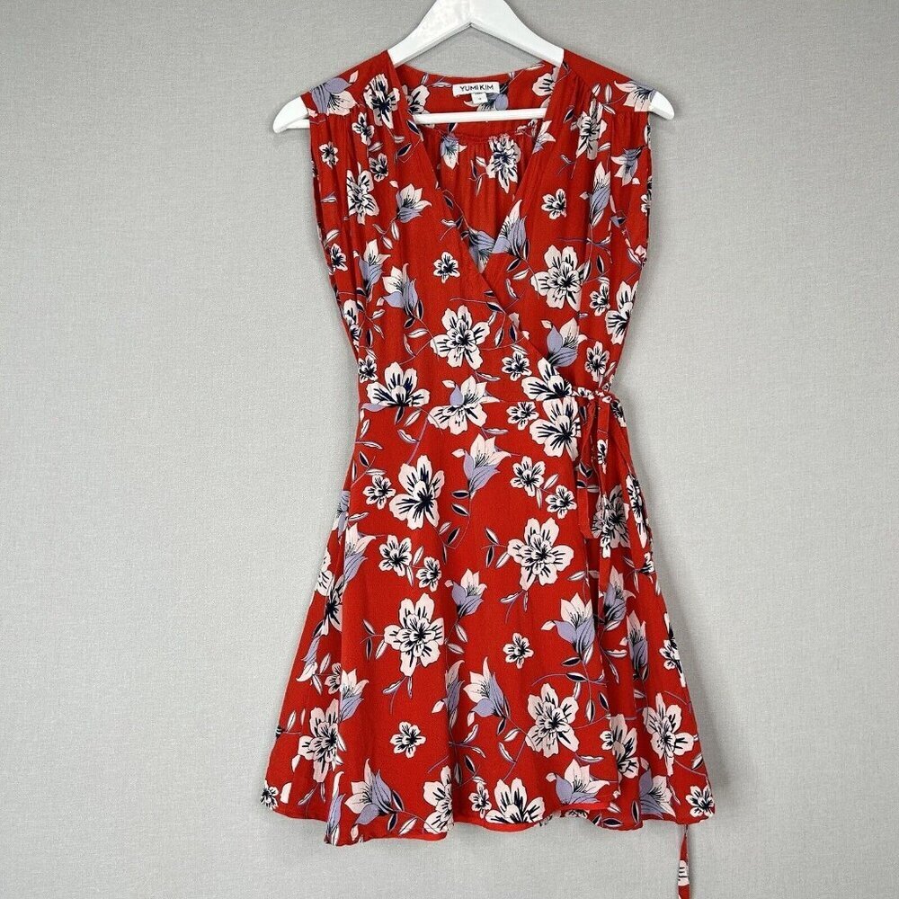 Yumi Kim Womens Dress Small Hey Sunshine Red 100% Silk Lexey Tie Wrap Floral
